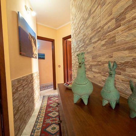 La Rosa - Elegant Rooms Сасари Екстериор снимка